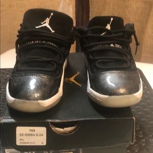 Jordan 11 retro low